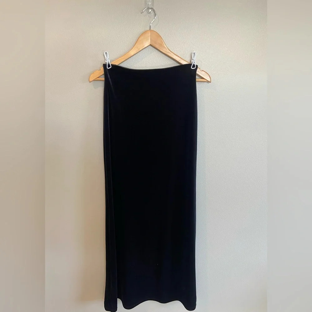JESSICA MCCLINTOCK VINTAGE Y2K Millennium 2000 Black Velvet Maxi Skirt S…